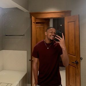 Meet your Posher, Garrison